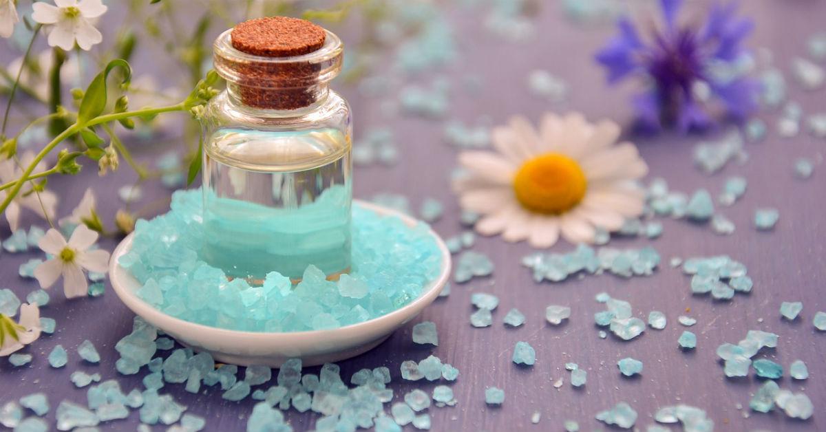ত্বকের যত্নে নুন! (Surprising Beauty Benefits of Salt)