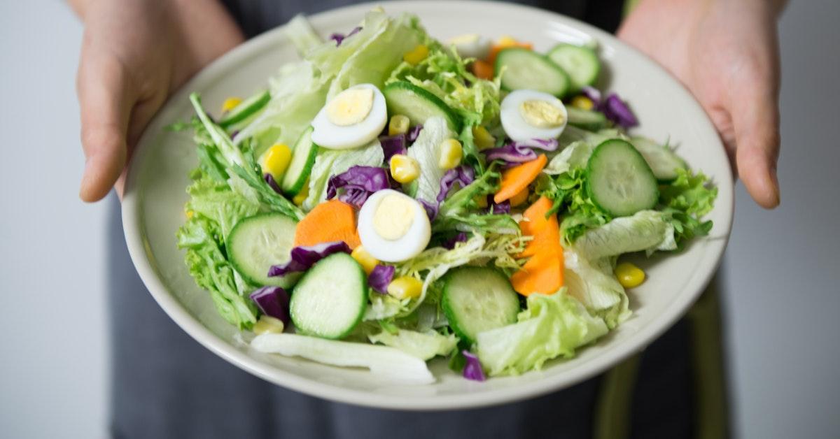 স্বাদে আহ্লাদে স্যালাড (recipes of tasty and healthy salads)